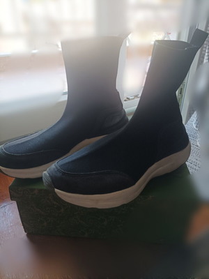 Zara women's sock boots size 38 black like new
