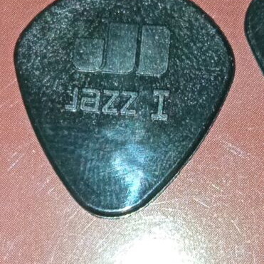 Jim Dunlop Jazz I picks like new, pack of 38 pieces