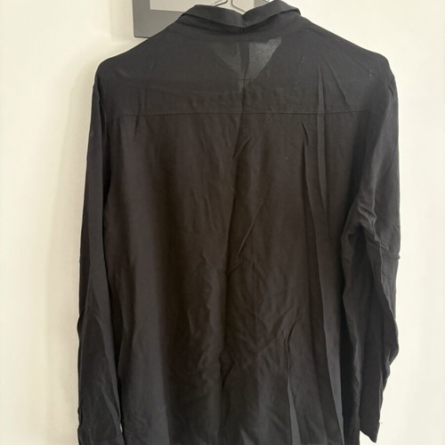 H&M unisex black shirt from Divided series, size XL