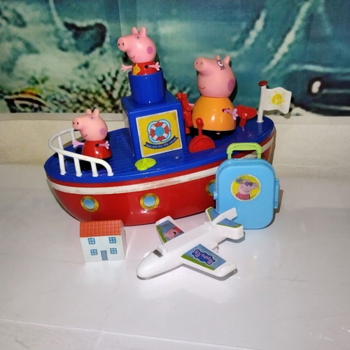 Peppa Pig Grandpa Pig's Boat with 3 figures and accessories