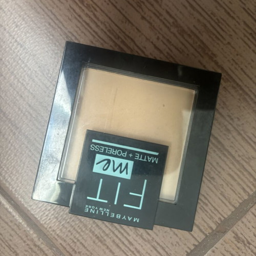 Maybelline Fit Me Powder shade 120 like new, blurring powder