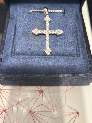 Diamond cross k18 certified