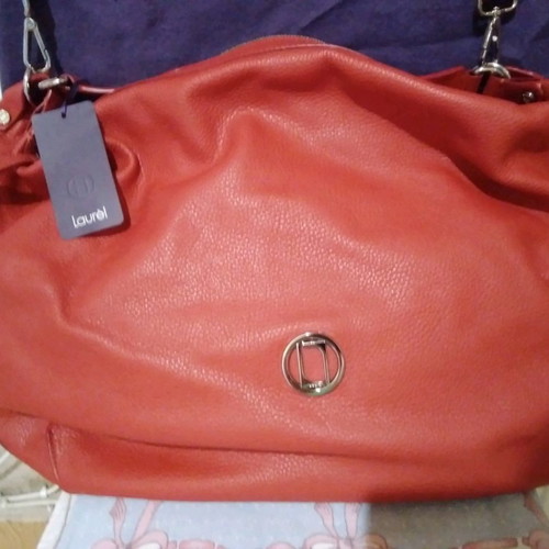 Laurel Escada red leather shoulder bag new