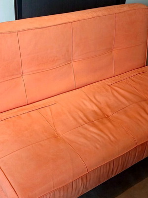Καναπές διθέσιος που ανοίγει σε κρεβάτι μεταχειρισμένος, πορτοκαλί