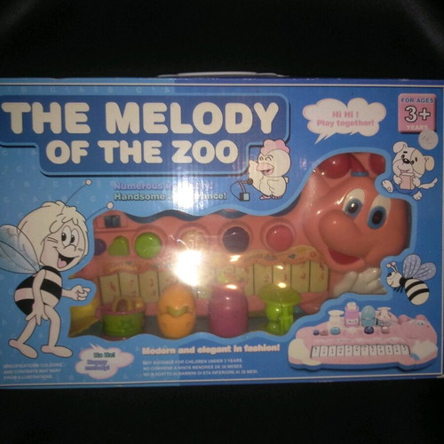 Maya the Bee wind-up animal piano like new