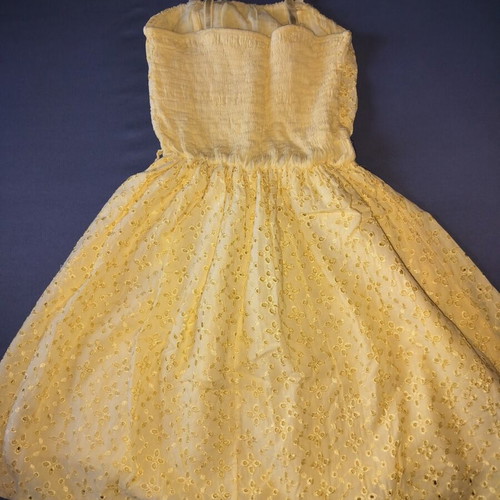 Handmade children's dress 8 years old, like new, lace