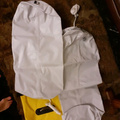 Sea balloons like new, set of 2 with accessories
