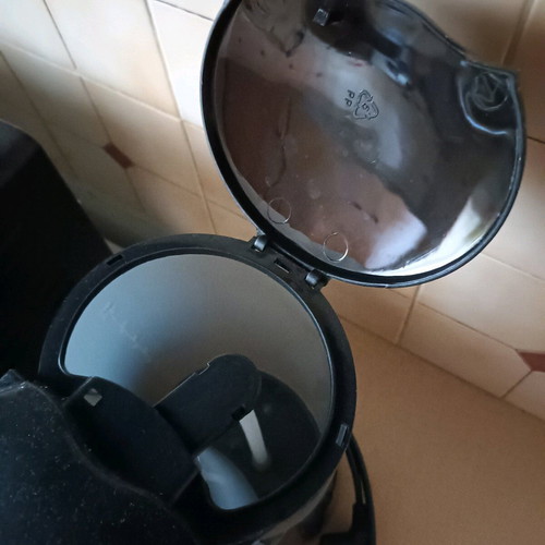 Izzy filter coffee maker like new