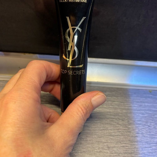 Ysl Top Secrets like new, makeup base and retouch product