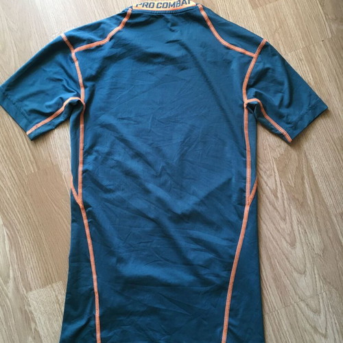 Nike Pro Combat Core Compression 2.0 shirt like new, size S