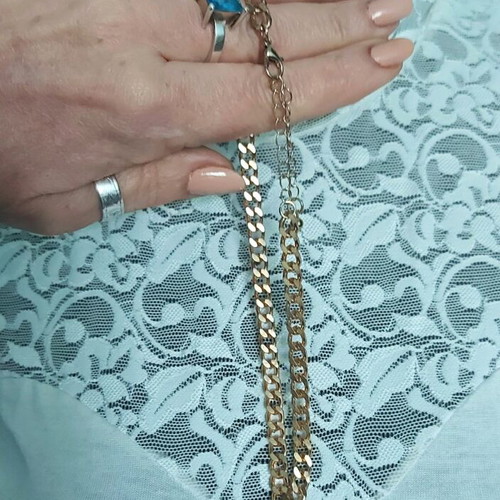 Choker necklaces like new, set of 3 pieces