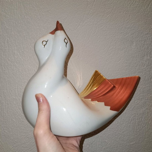 Ceramic duck used, decorative item