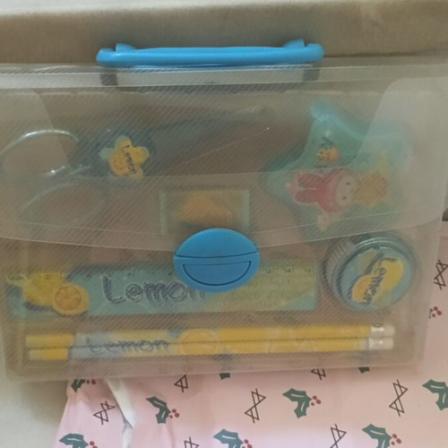 School set Lemon in pouch new