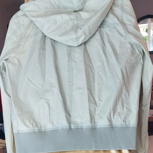 Raxefvsky women's vintage jacket like new, mint color