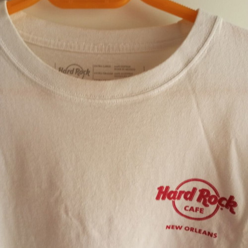 Hard Rock Cafe New Orleans T-shirt size XL like new, white