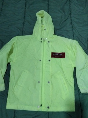 Arsenal kids windbreaker like new with hood, ages 9-11