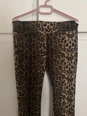 Bellbottom pants leopard print elastic size L/XL like new