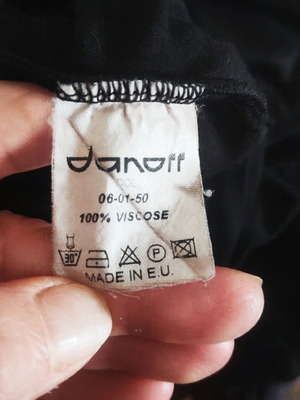 Danoff black halter top, 100% viscose, size S/M