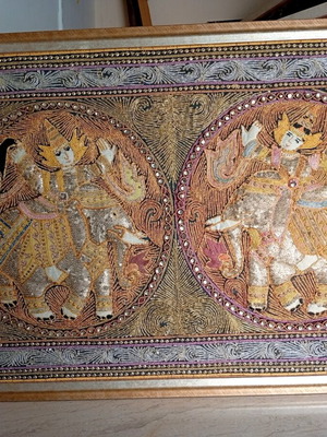Embossed embroidered painting like new, dimensions 86 x 55