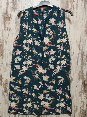 Summer dress like new, green cypress color, size M
