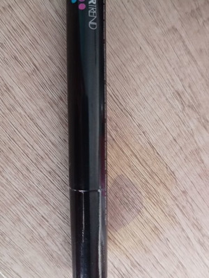 Μάσκαρα Avon μαύρη κλειστή