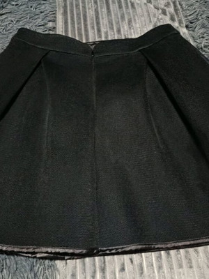French skirt fine style like new, size M