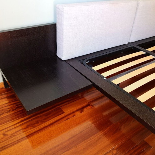 Double bed wenge with 2 nightstands and drawers like new