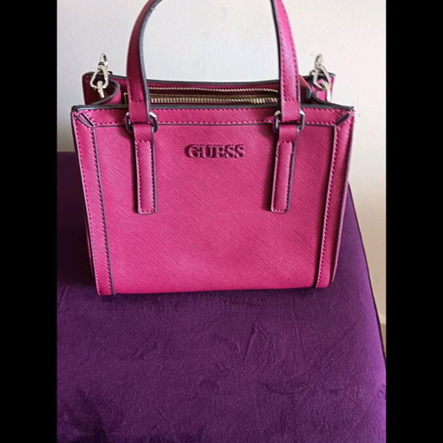 Guess handbag and crossbody bag with chain, pink
