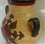  Παλιό πήλινο βάζο ζωγραφισμένο στο χέρι