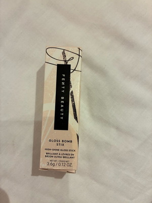 Fenty Beauty Gloss Bomb Stix 03 Fenty Glow new in box