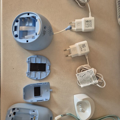 Philips Avent Dect SCD570/10 Baby Monitor Full Set