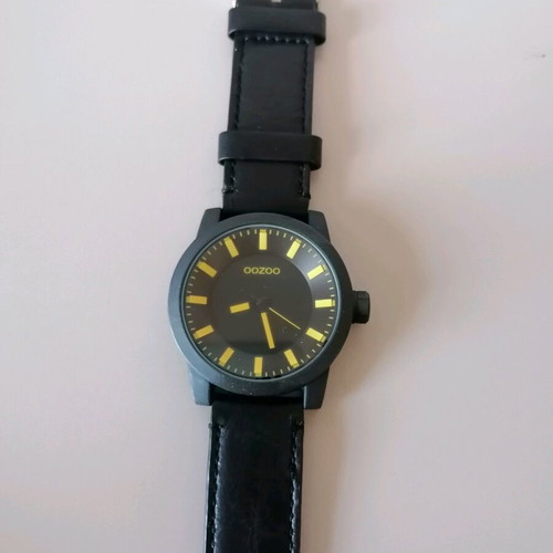 Oozoo watch used, black with leather strap