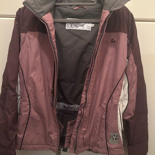 Animal women's ski jacket Small like new, pink/purple