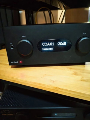 Audiolab M DAC+ προενισχυτής και μετατροπέας ψηφιακού σήματος σε αναλογικό σαν καινούργιο
