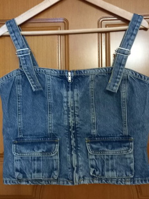 Zara denim top like new, adjustable straps, zipper front