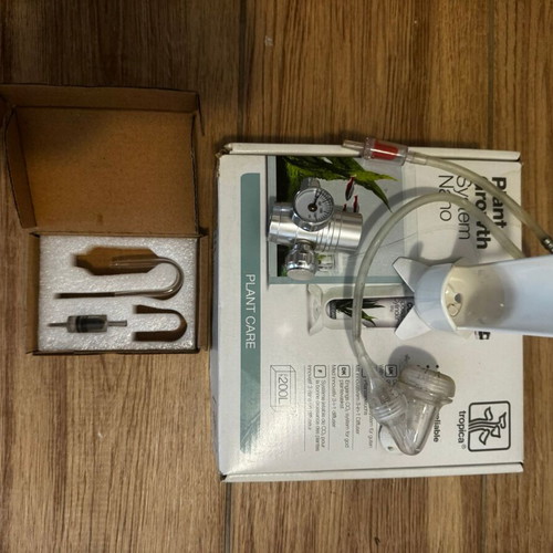 Aquarium like new with Eheim Classic 150 external filter and accessories