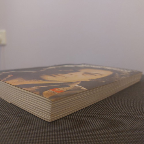 Manos Loizos book like new