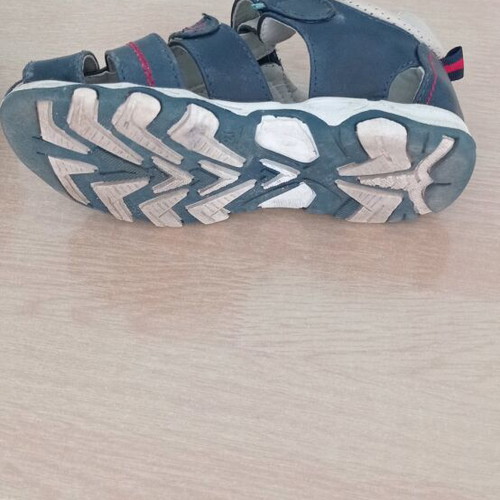 Junior kids sandals blue size 27 like new