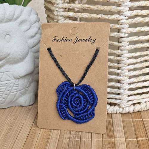 Macrame necklace Rose new, blue navy