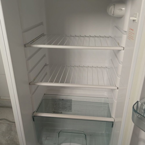 Trenton 156 refrigerator dimensions 135x48 like new