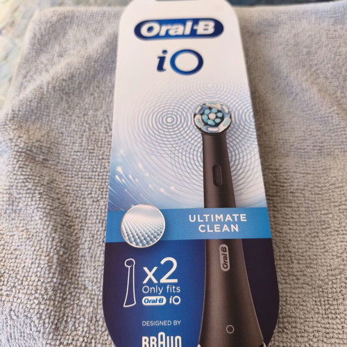 Oral B iQ 2 replacement brush heads new, unused