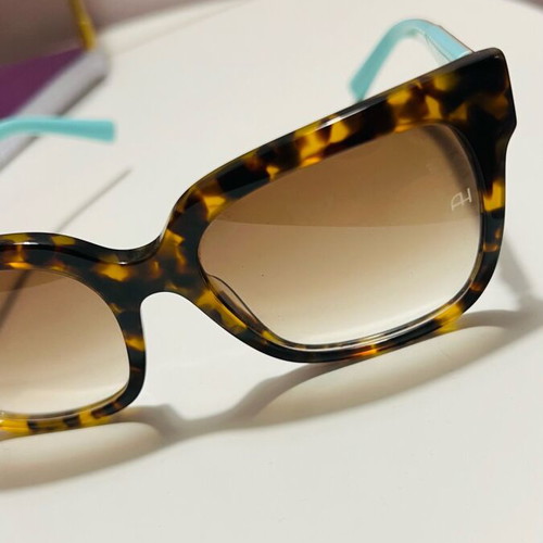 Ana Hickman tortoise sunglasses like new