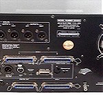  AKAI-DD-1000 (Magneto Optical Disk Recorder )