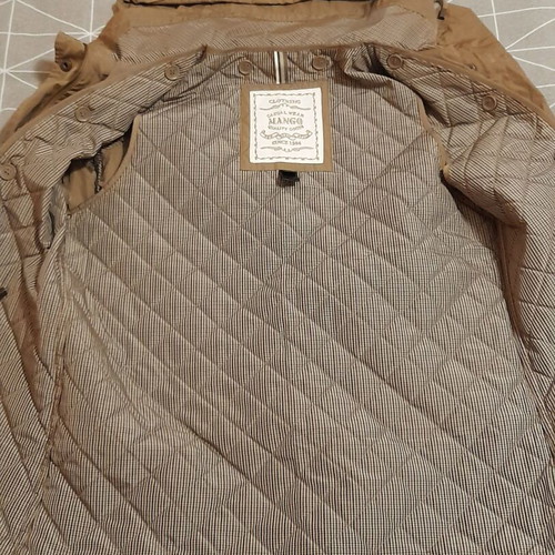 Mango women's parka jacket with lining like new, olive color