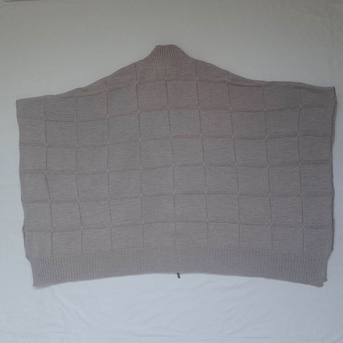 Visage New Zeland women's poncho sweater new, 100% merino wool, size L/XL