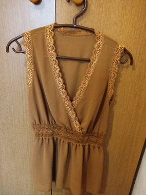 Women's blouse like new, one size, brown