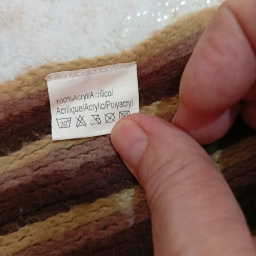 Long wide scarf, like new