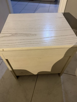 White nightstands, set of 2