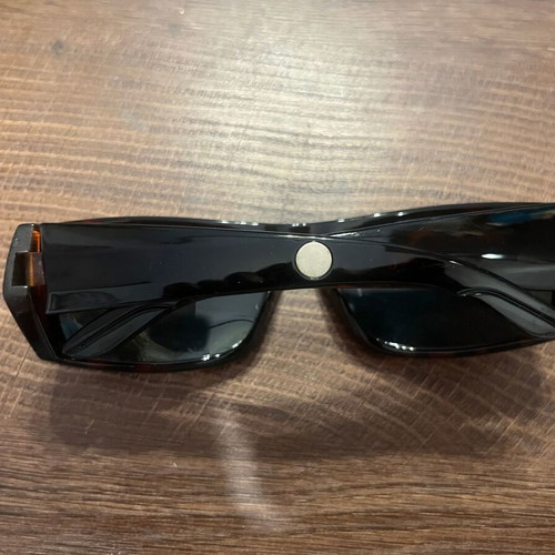 Polaryte unisex sunglasses with magnetic clip-ons