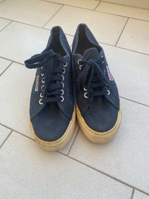 Superga δίπατα σνικερς μπλε, μέγεθος 39, σε πολύ καλή κατάσταση